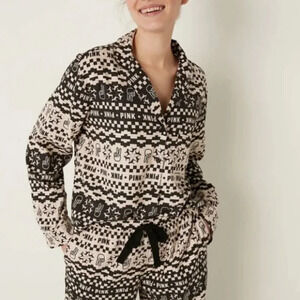 Victoria's Secret PINK Black & Cream Geometric Pattern Pajama Set,‎ Medium